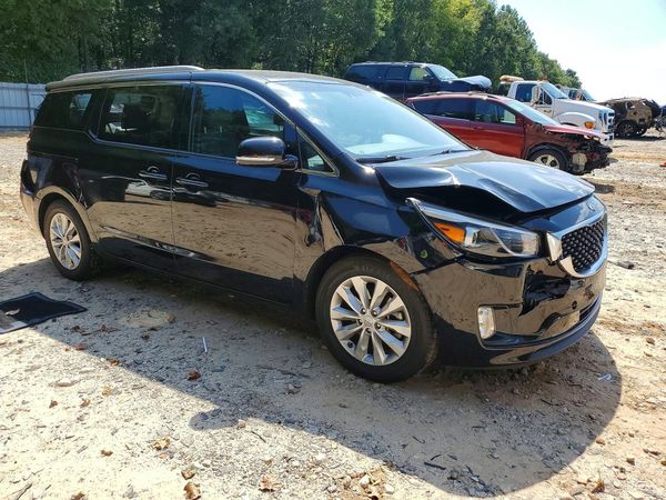 2017 KIA SEDONA