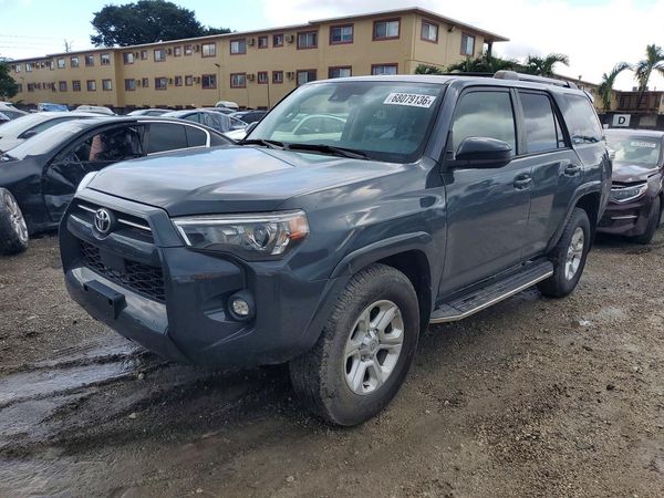2024 TOYOTA 4RUNNER