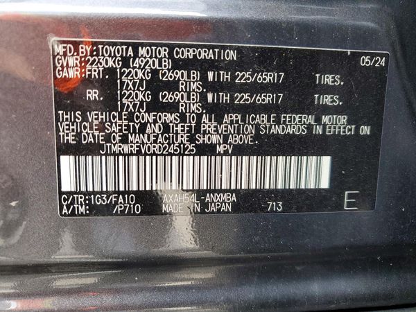2024 TOYOTA RAV4 XLE