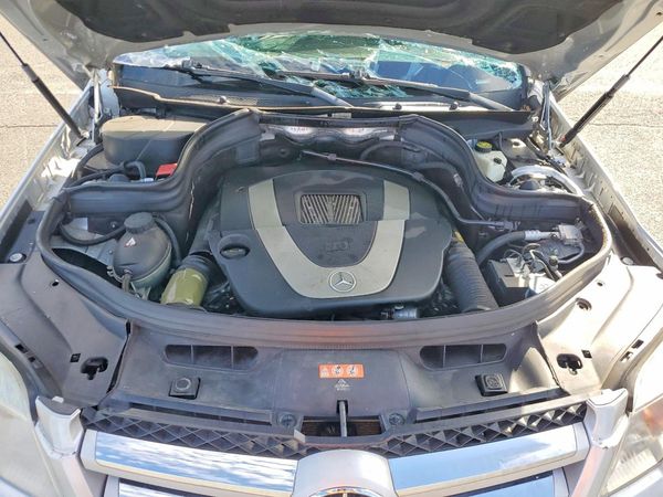 2012 MERCEDES-BENZ GLK-CLASS GLK350 4-MATIC — Engine bay