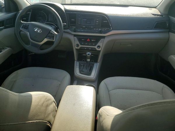2017 HYUNDAI ELANTRA