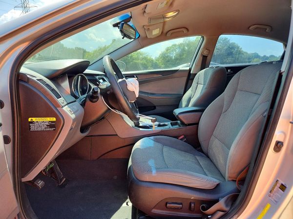 2013 HYUNDAI SONATA