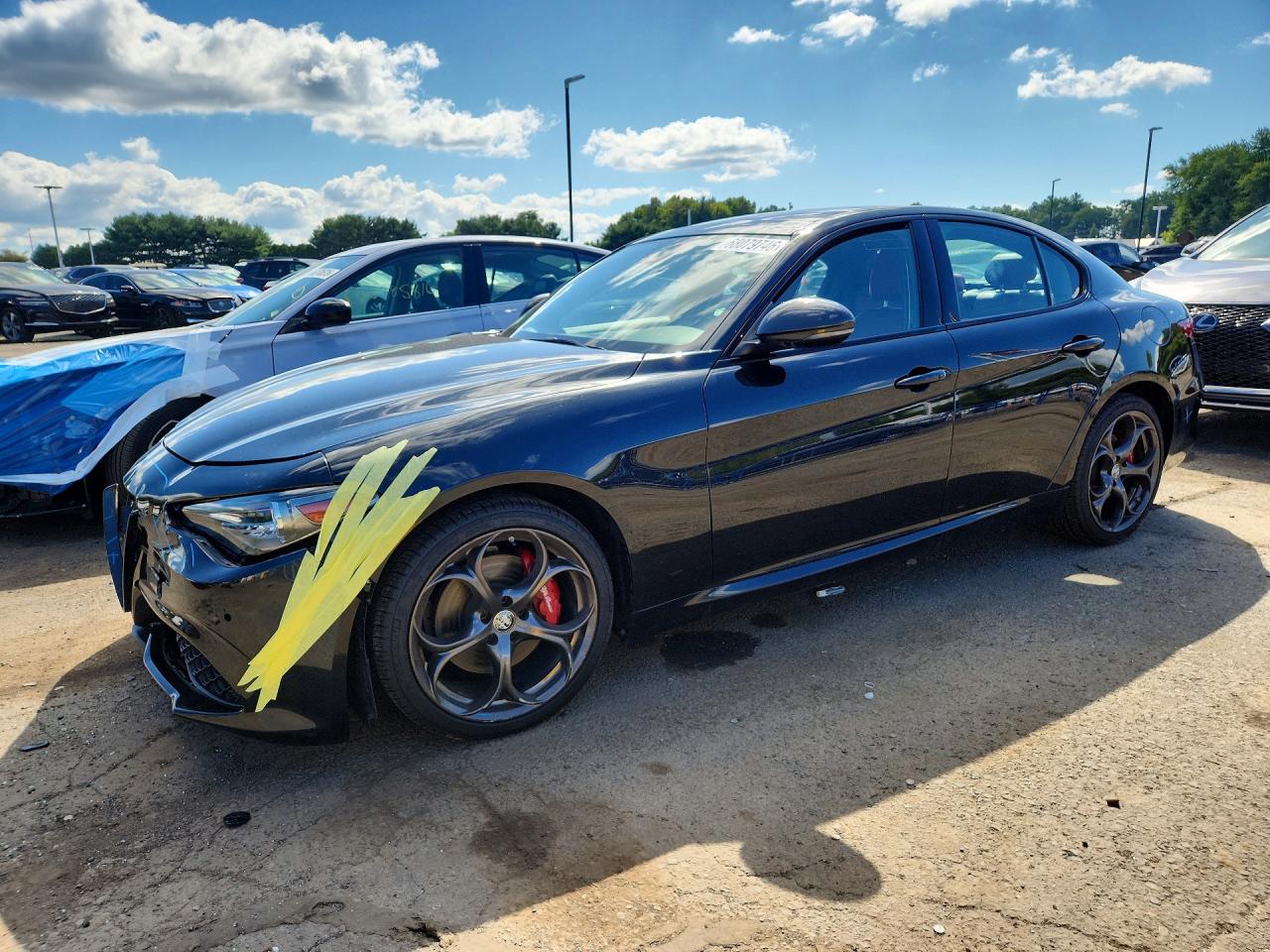 2020 ALFA ROMEO GIULIA — Front 3/4