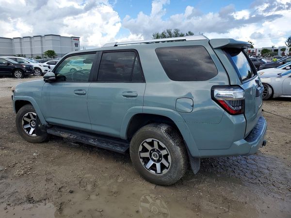 2022 TOYOTA 4RUNNER