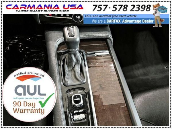 2016 VOLVO XC90