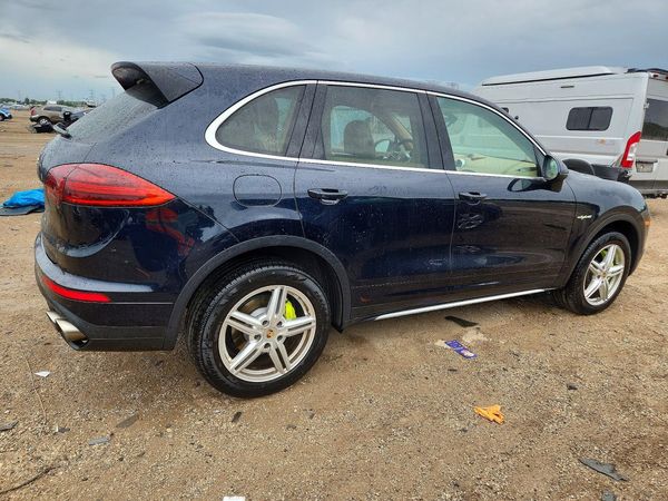 2015 PORSCHE CAYENNE E-Hybrid