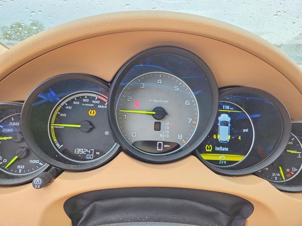 2015 PORSCHE CAYENNE E-Hybrid