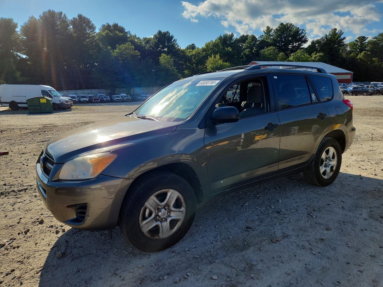 2012 TOYOTA RAV4 Standard — Front 3/4