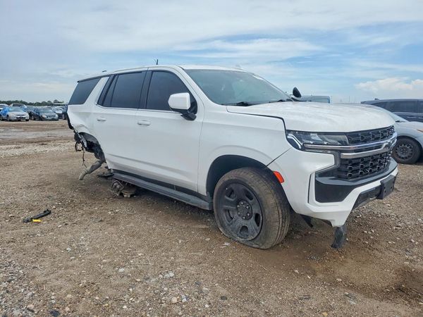 2023 CHEVROLET TAHOE FL — Passenger 3/4