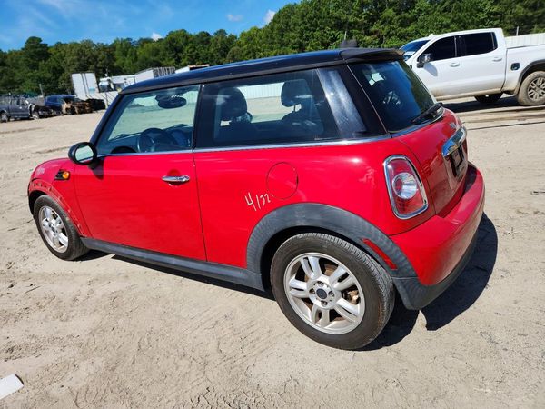 2012 MINI COOPER