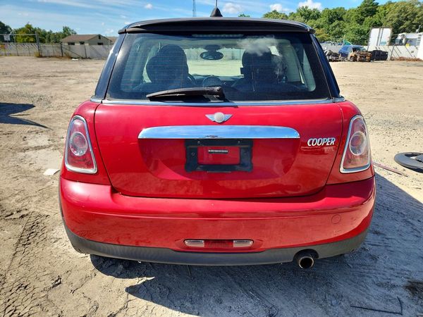 2012 MINI COOPER