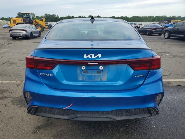 2022 KIA FORTE