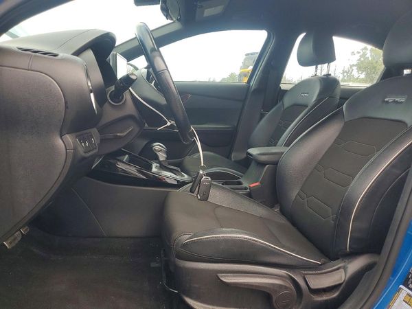 2022 KIA FORTE