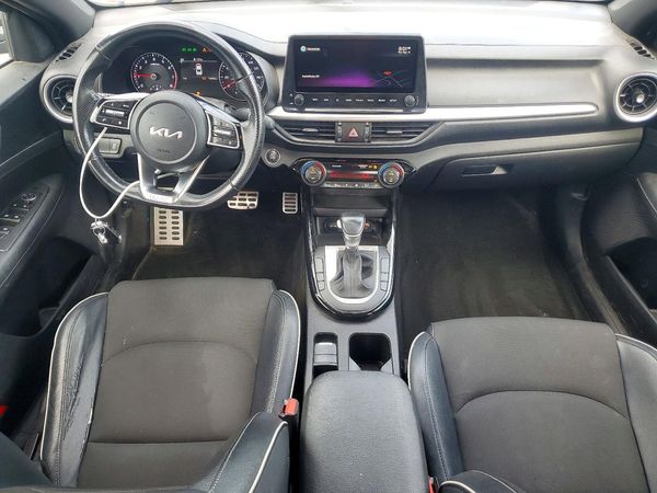 2022 KIA FORTE