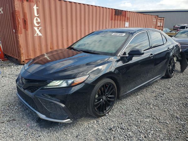 2022 TOYOTA CAMRY
