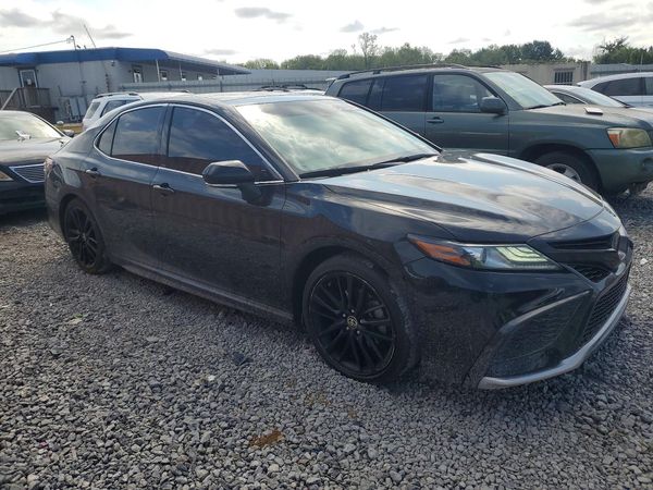 2022 TOYOTA CAMRY