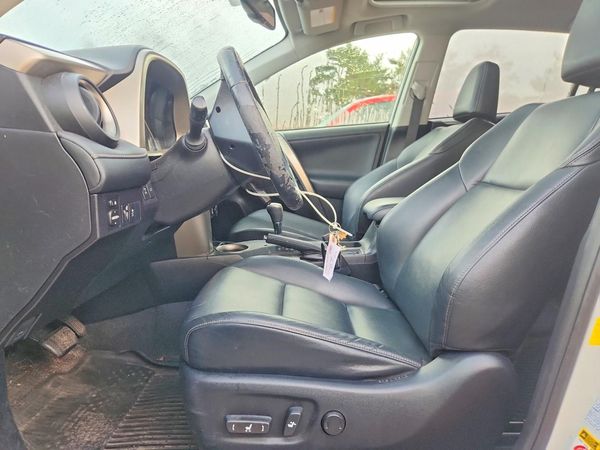 2015 TOYOTA RAV4 Limited (G Grade)