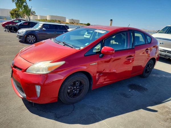 2013 TOYOTA PRIUS