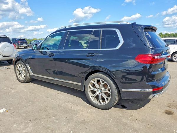 2020 BMW X7