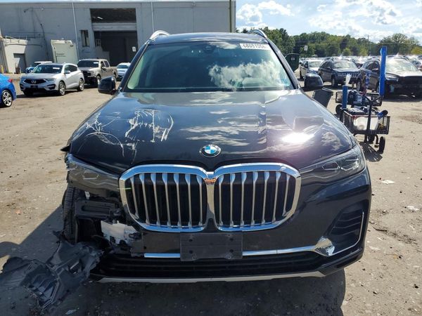 2020 BMW X7