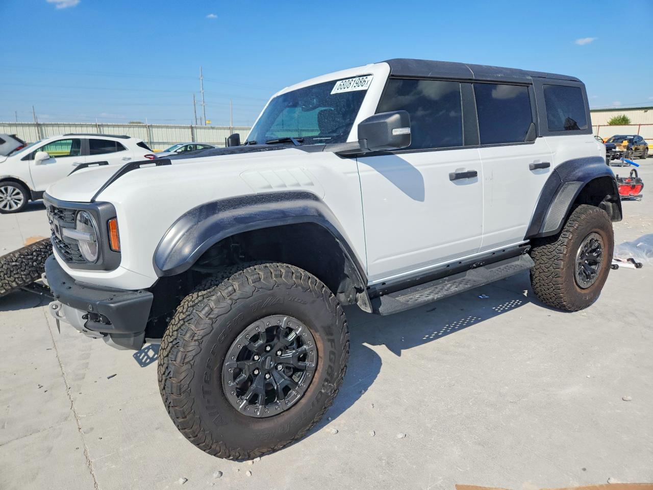 2025 FORD BRONCO Raptor — Front 3/4