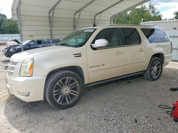 2013 CADILLAC ESCALADE ESV Premium