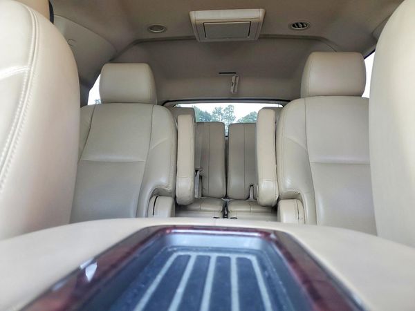 2013 CADILLAC ESCALADE ESV Premium