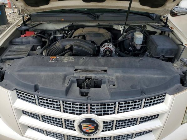 2013 CADILLAC ESCALADE ESV Premium