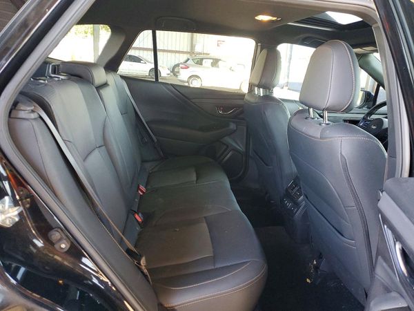 2022 SUBARU OUTBACK