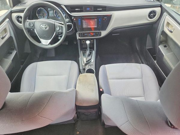 2017 TOYOTA COROLLA