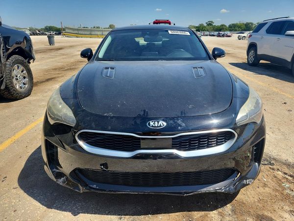2018 KIA STINGER