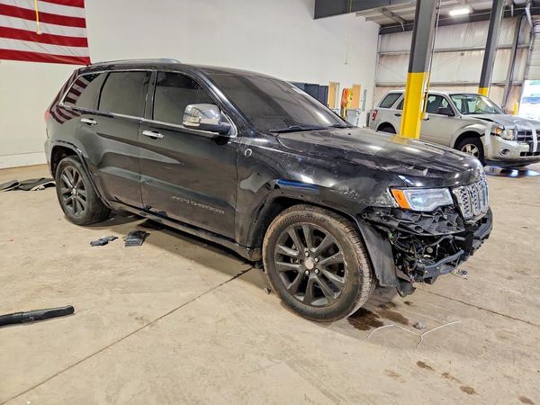 2017 JEEP GRAND CHEROKEE Overland