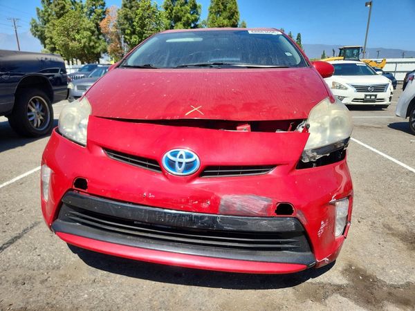 2014 TOYOTA PRIUS
