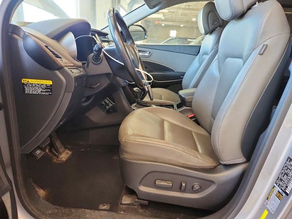 2017 HYUNDAI SANTA FE GLS