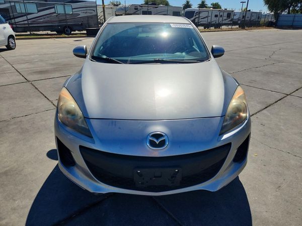 2013 MAZDA 3 Touring/GS