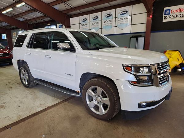 2016 CHEVROLET TAHOE LTZ — Passenger 3/4