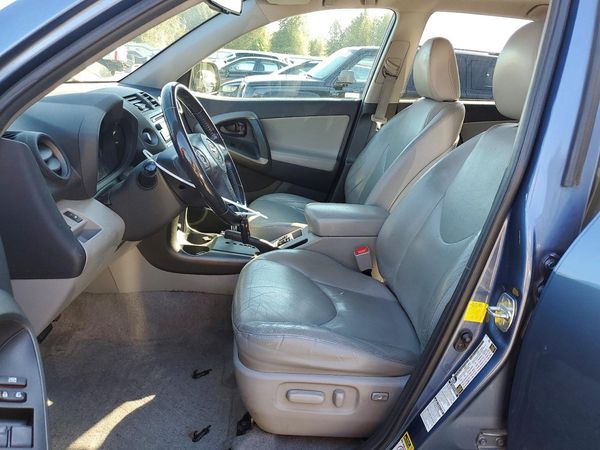 2012 TOYOTA RAV4 High