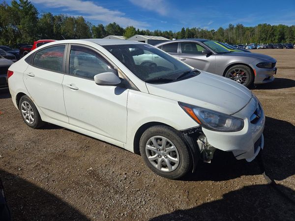 2014 HYUNDAI ACCENT 5DR GS / 4DR GLS