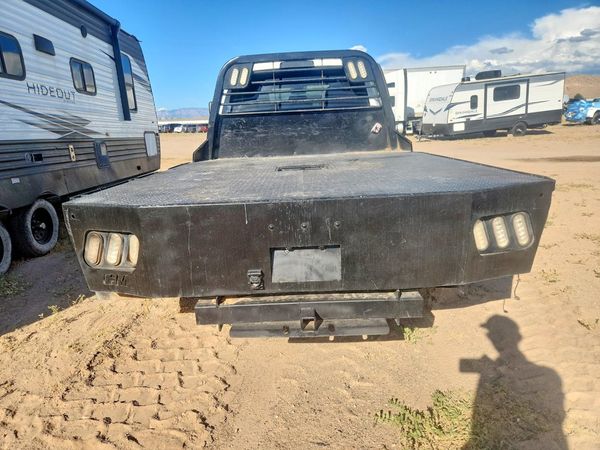 2018 RAM 3500 CREW CAB CHASSIS 4X4