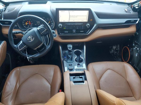 2021 TOYOTA HIGHLANDER — CKPT