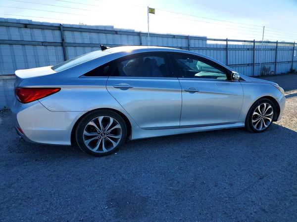2014 HYUNDAI SONATA