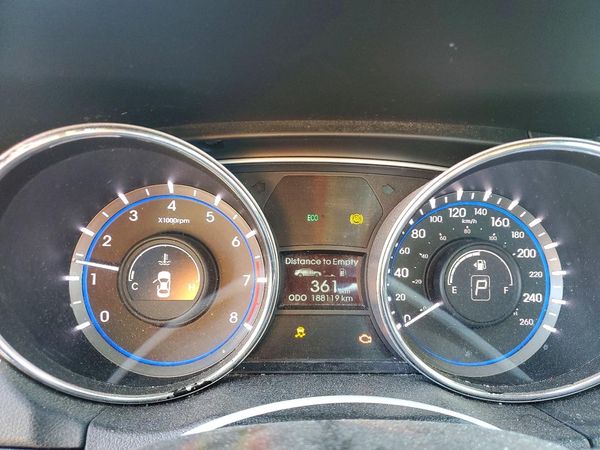 2014 HYUNDAI SONATA