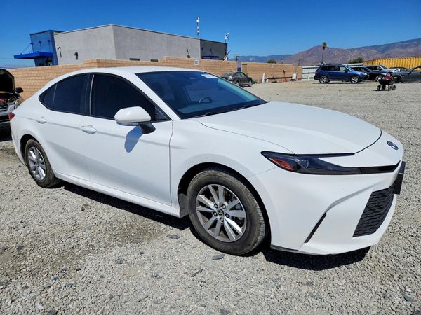 2025 TOYOTA CAMRY