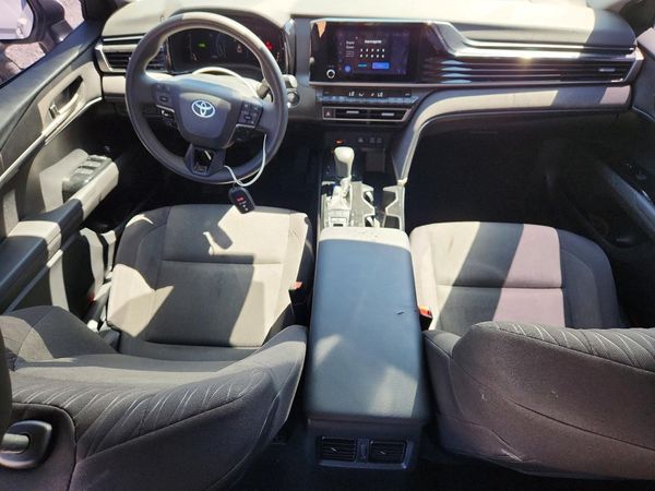 2025 TOYOTA CAMRY