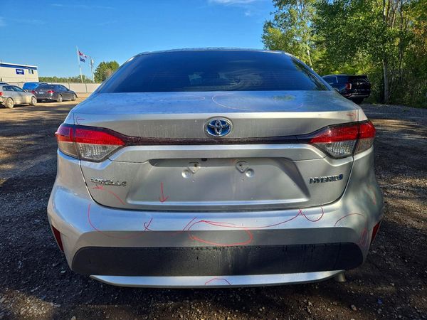 2022 TOYOTA COROLLA