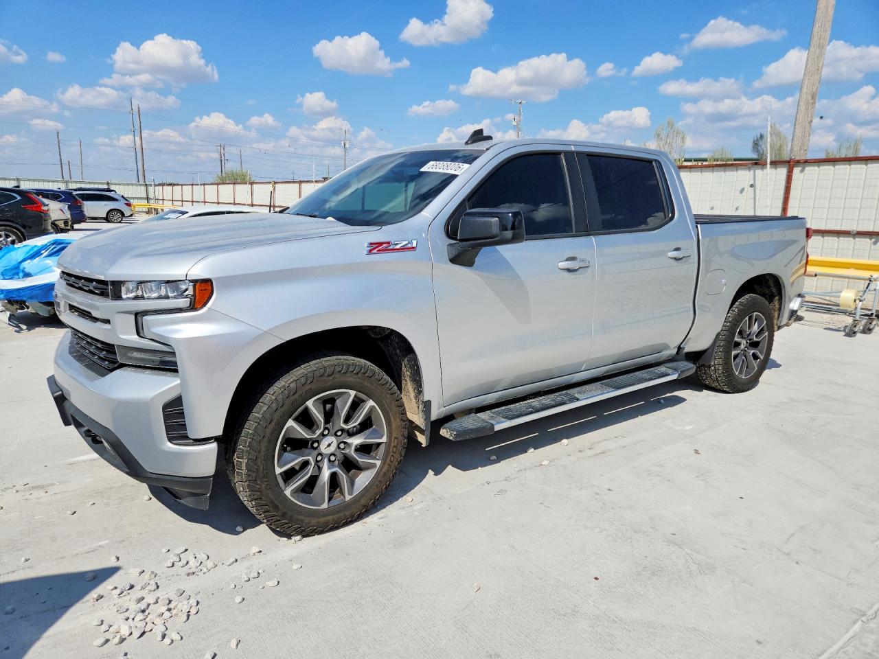 2019 CHEVROLET SILVERADO RST — Front 3/4