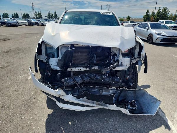 2016 TOYOTA TACOMA