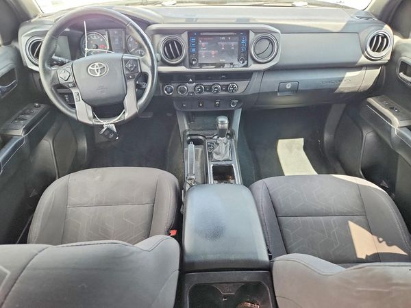 2016 TOYOTA TACOMA