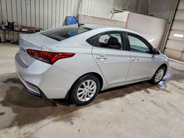 2019 HYUNDAI ACCENT SE and SEL