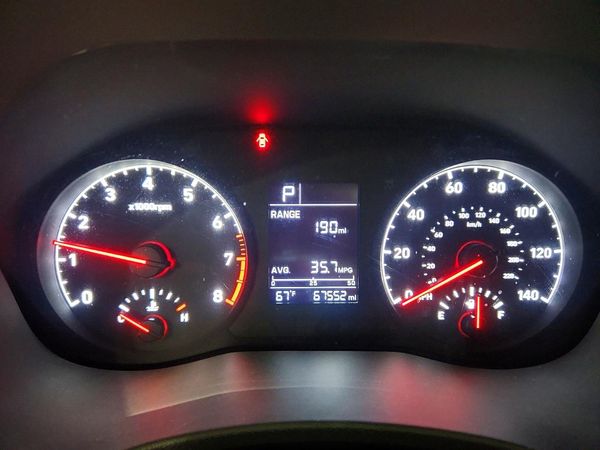 2019 HYUNDAI ACCENT SE and SEL